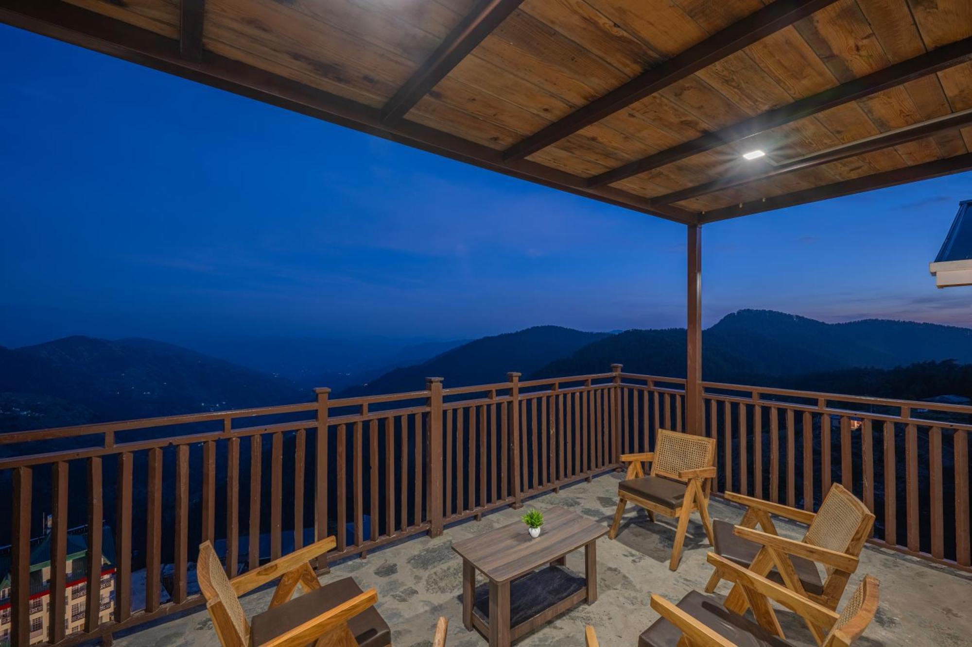 Hotel Wood Winds - A Best Valley View Hotel Shimla Exterior foto